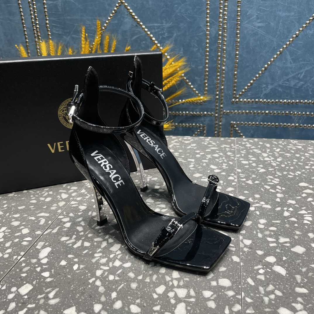 Versace Pin-Point Sandals - DesignerGu