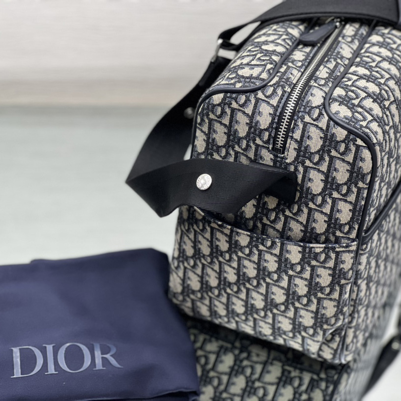 Dior Changing Bag  - DesignerGu