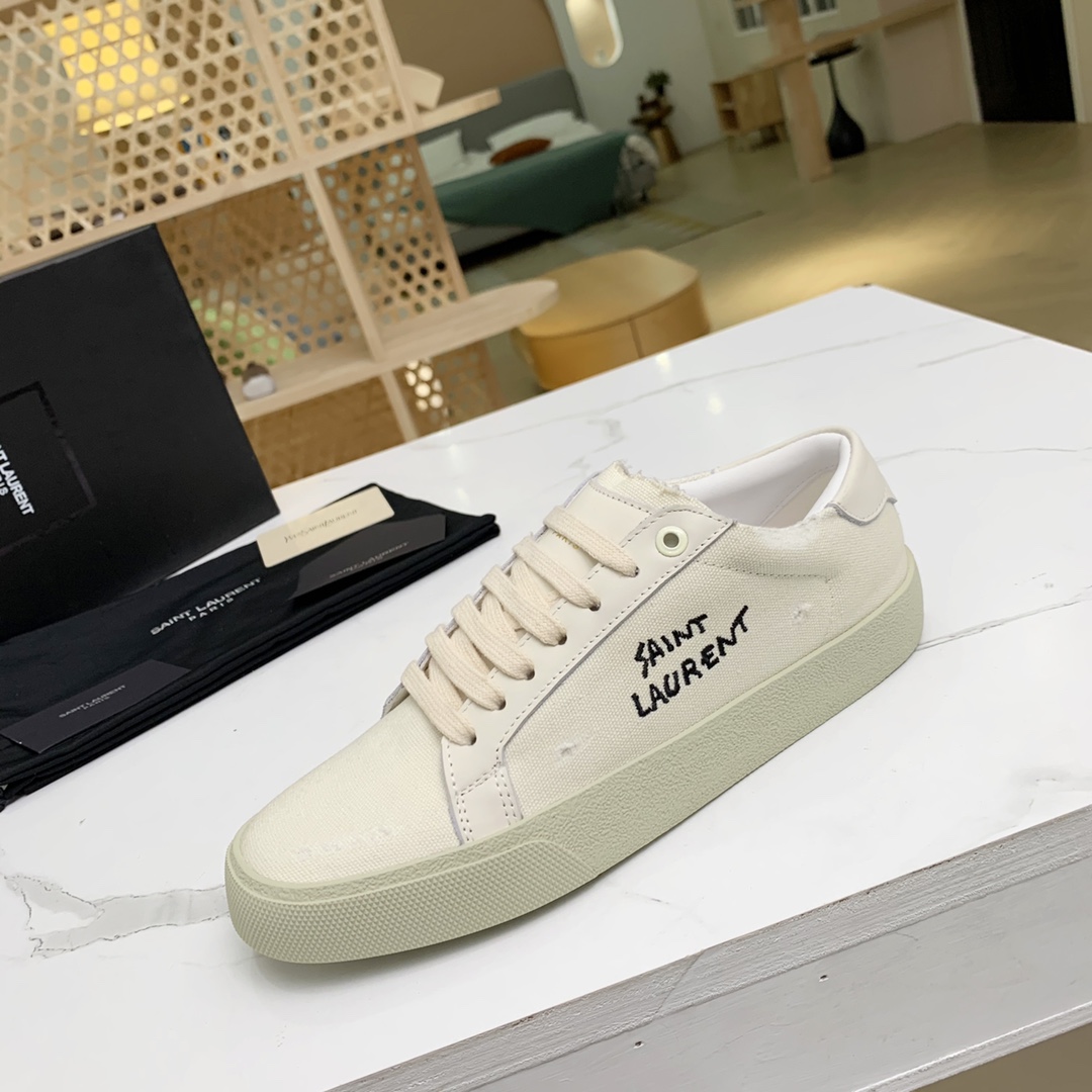 Saint Laurent Court Classic Sl/06 Sneakers Embroidered With Saint Laurent,In White Worn-look Fabric And Leather - DesignerGu