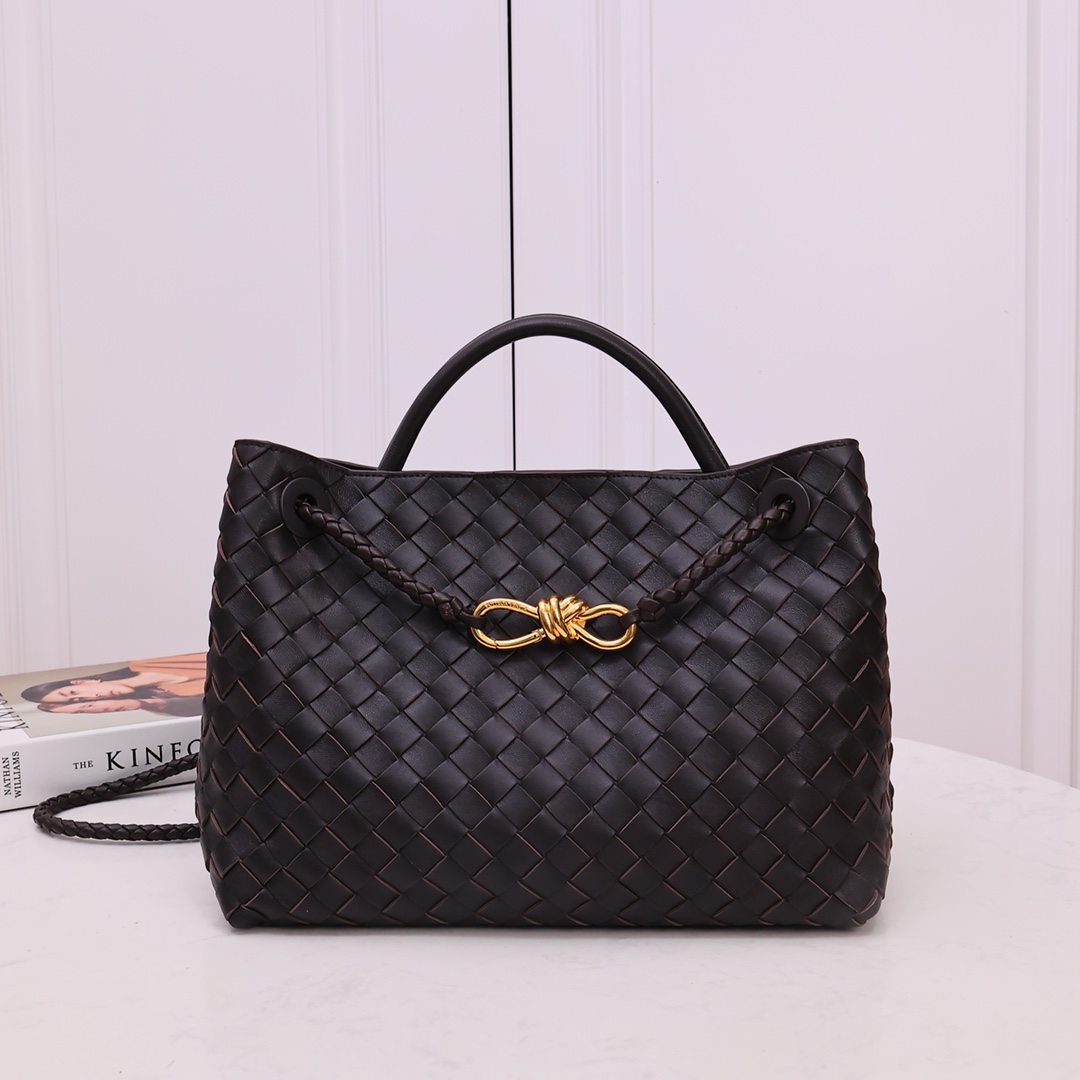 Bottega Veneta Medium Andiamo - DesignerGu