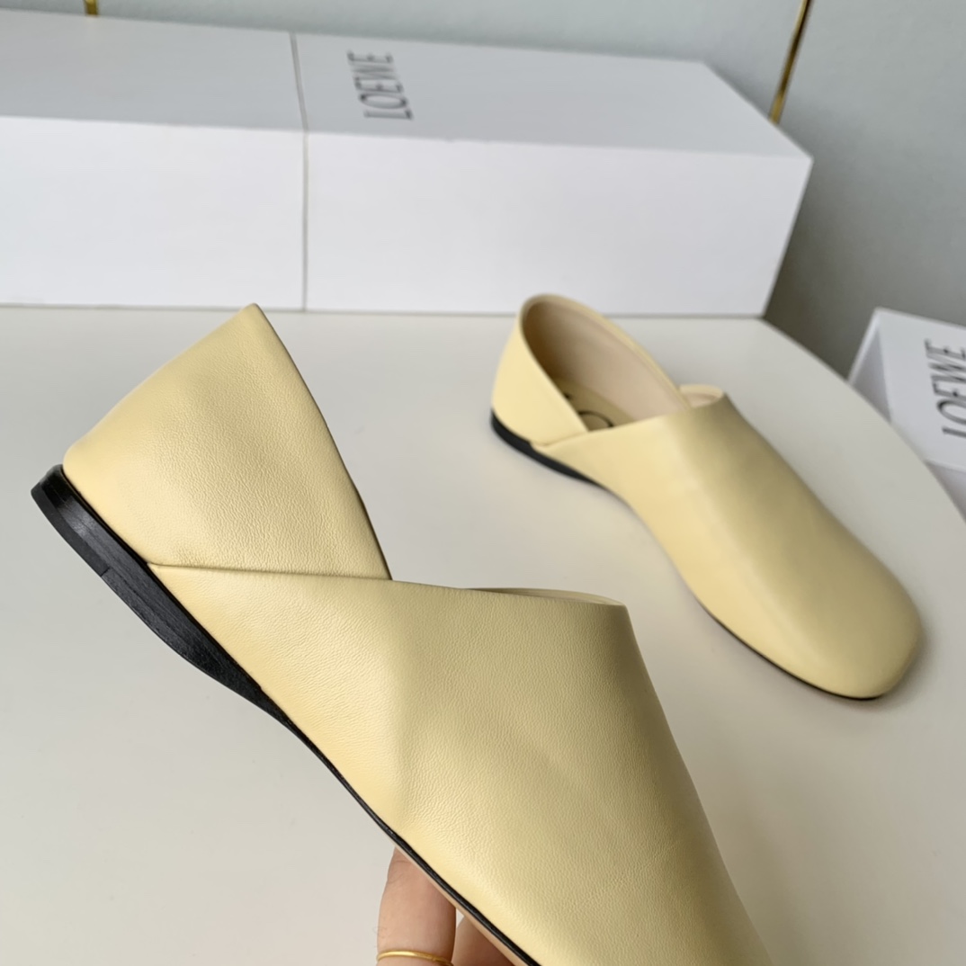 Loewe Toy Slipper In Goatskin - DesignerGu