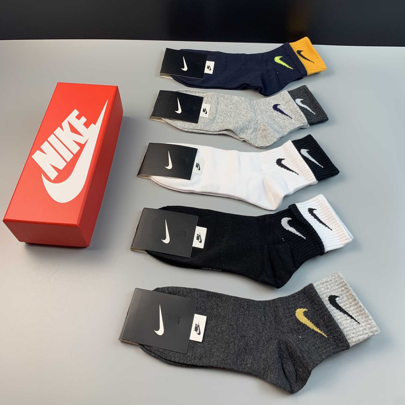 Nike Socks /Box - DesignerGu