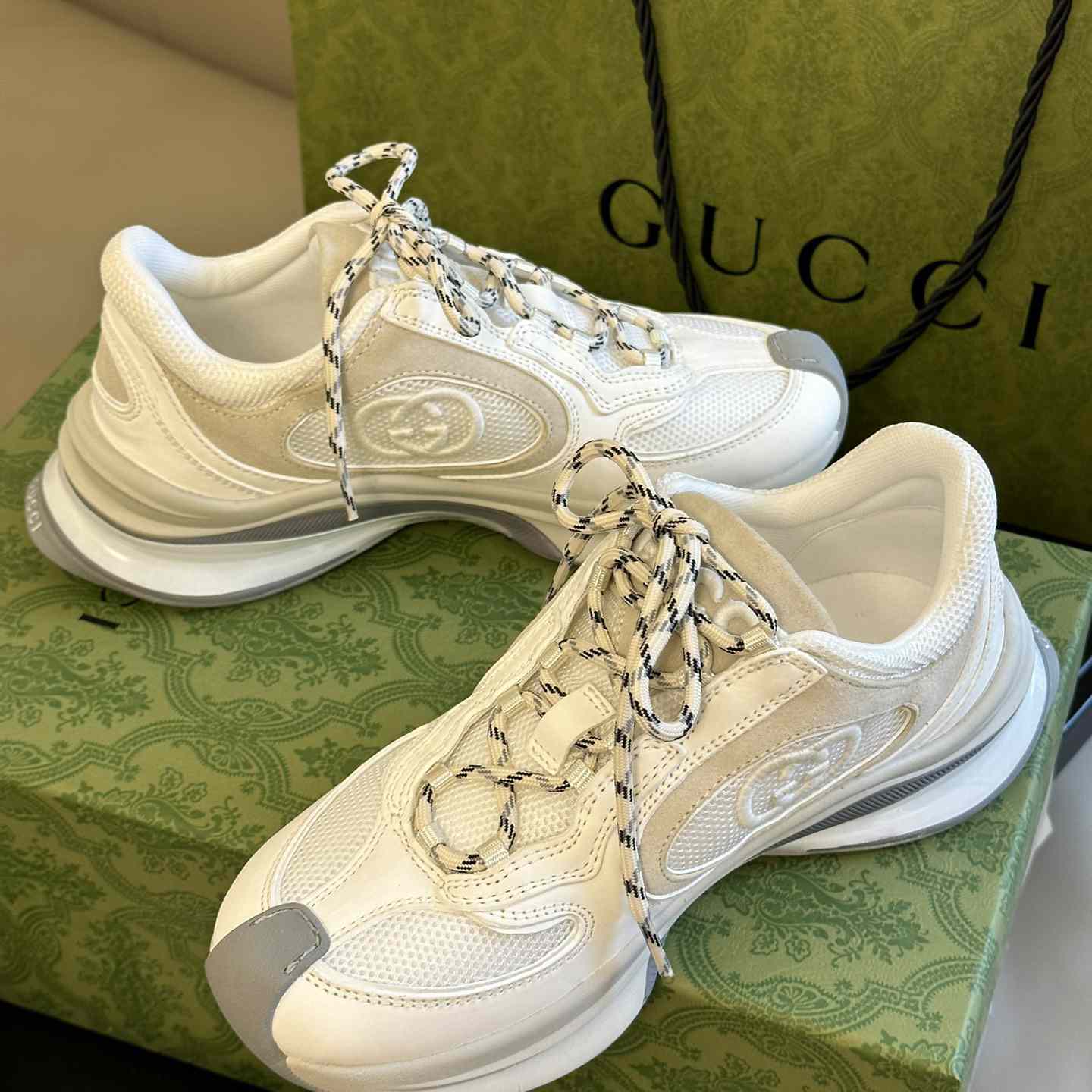 Gucci Run Sneaker - DesignerGu