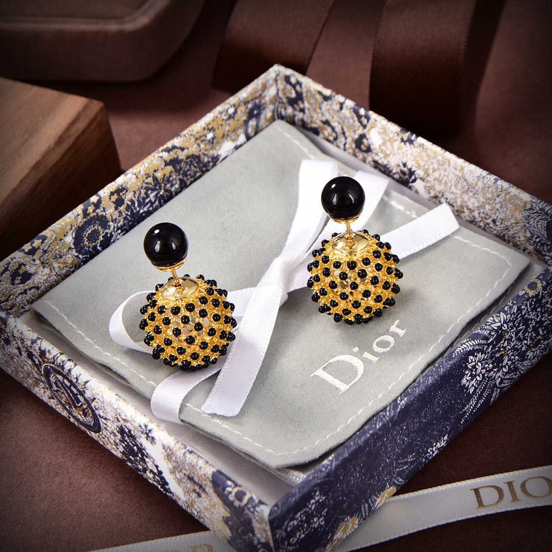 Dior Tribales Earrings - DesignerGu