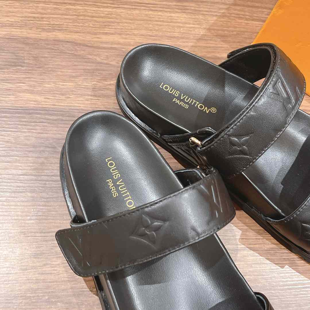 Louis Vuitton Bom Dia Flat Comfort Mule   1ABVN5 - DesignerGu