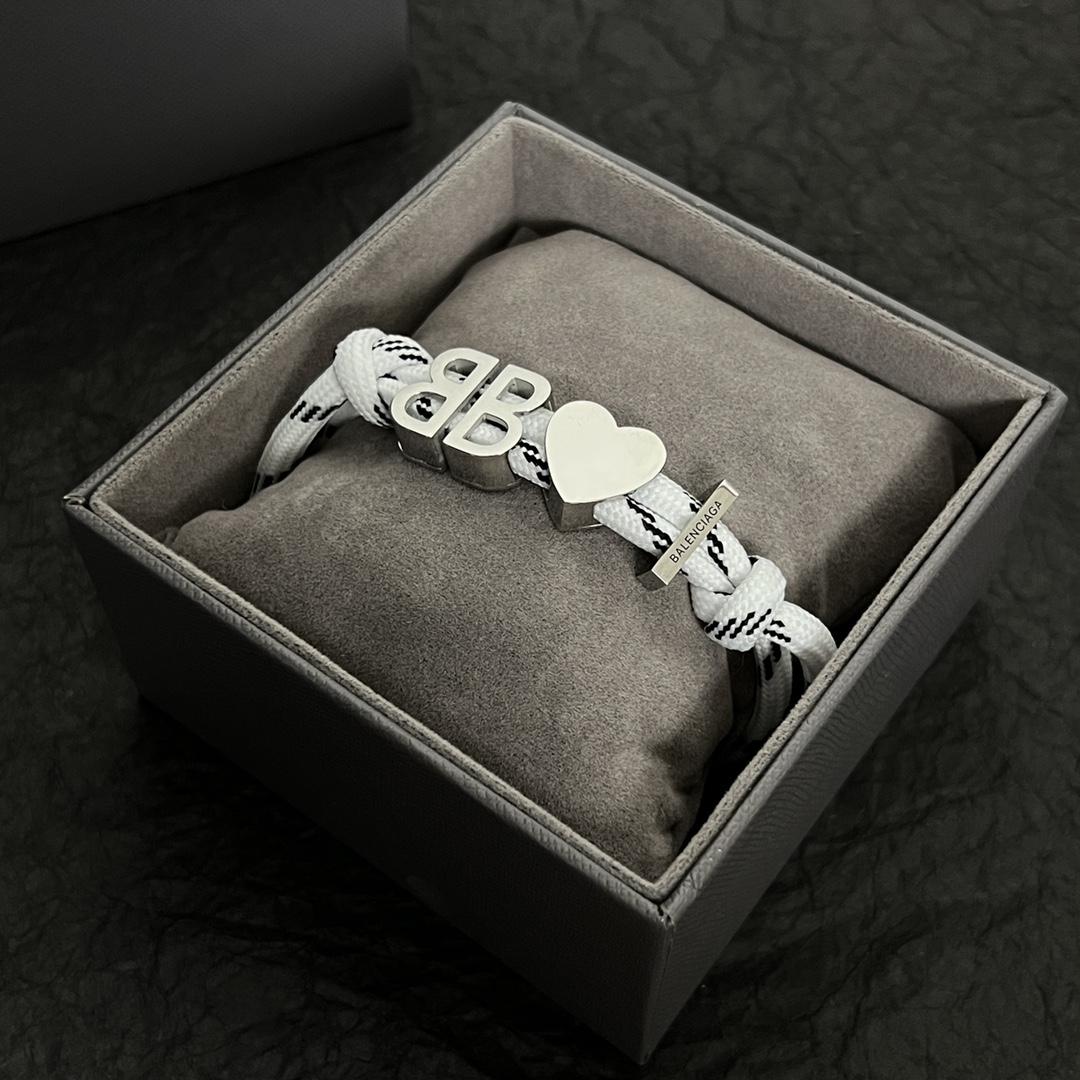 Balenciaga I <3 BB Bracelet In White - DesignerGu