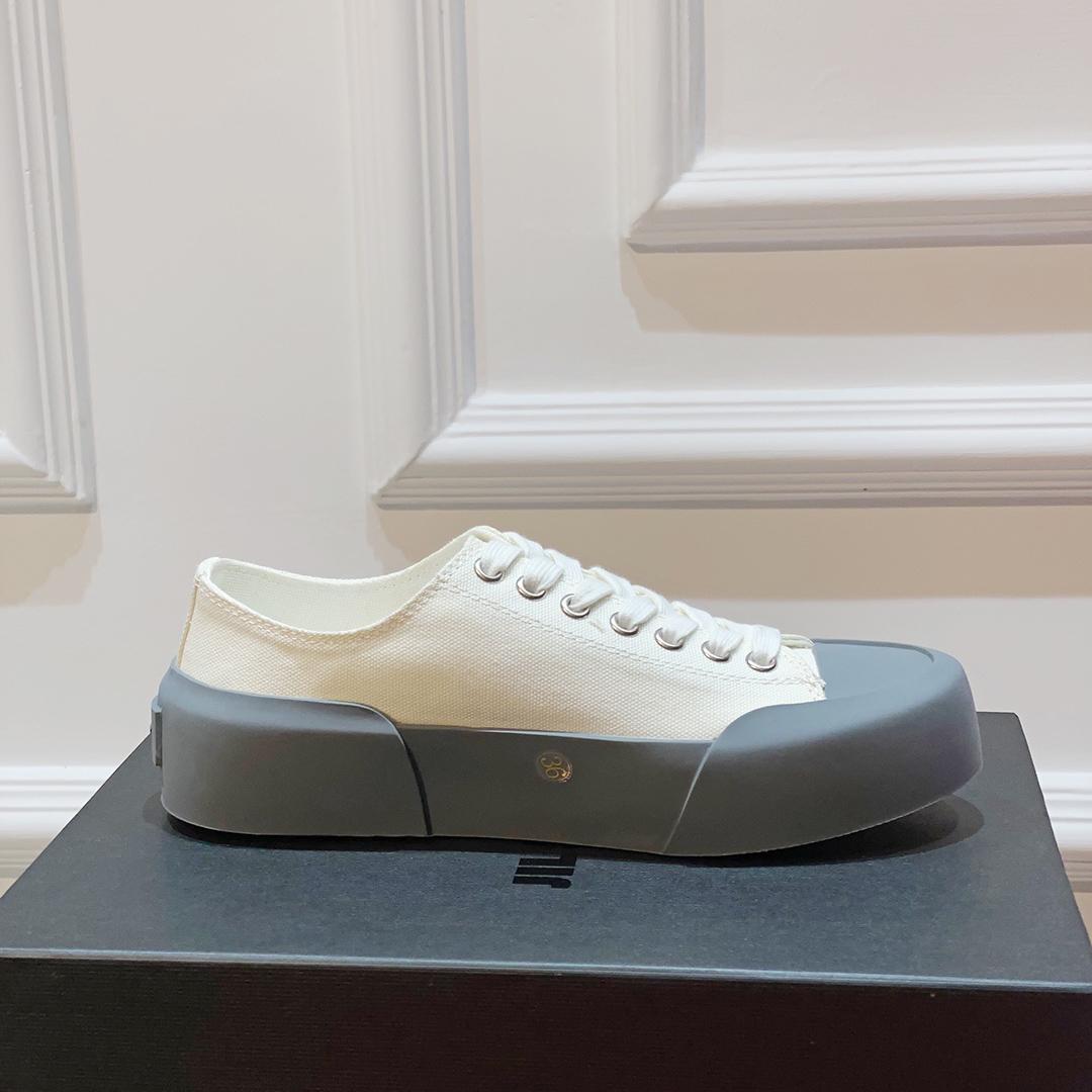 Jil Sander Low-top Sneakers  - DesignerGu