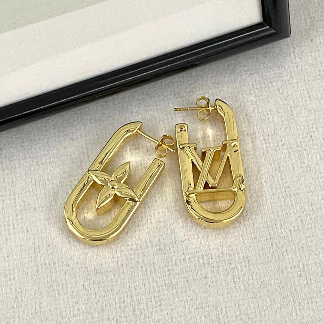 Louis Vuitton Hoop Earrings - DesignerGu