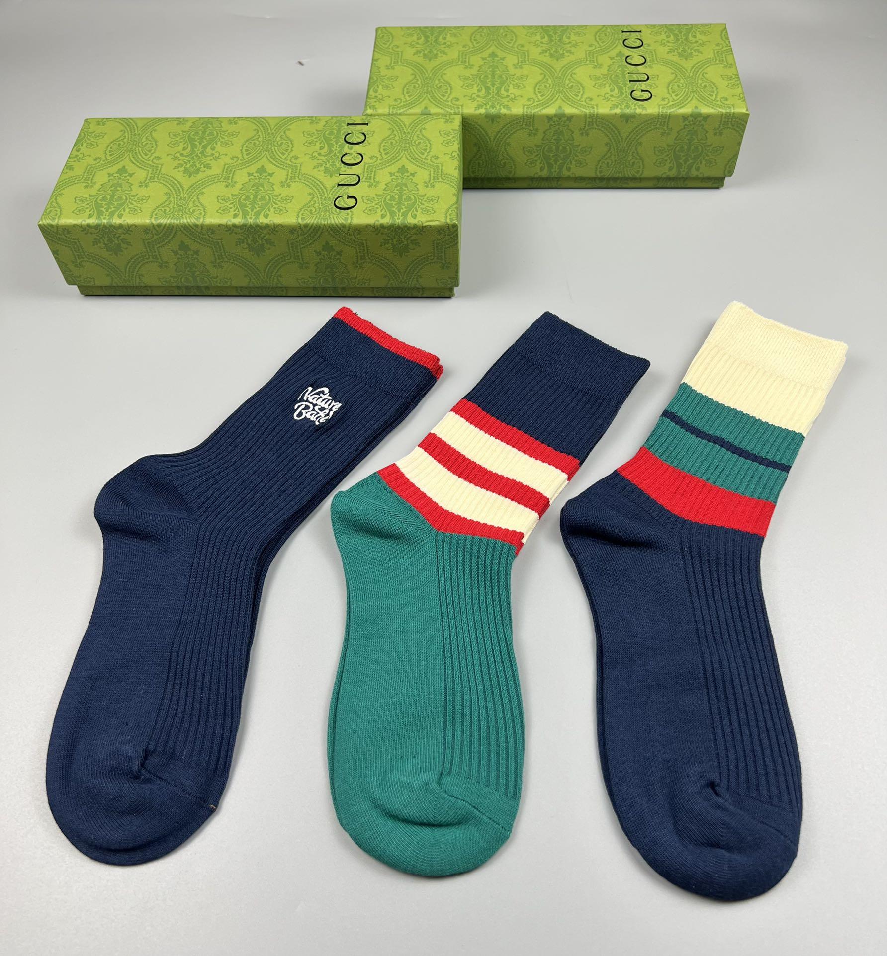 Gucci GG Socks/Box - DesignerGu