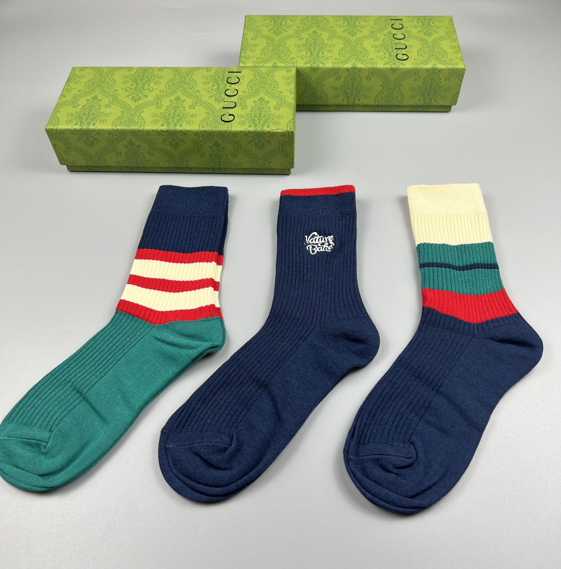 Gucci GG Socks/Box - DesignerGu