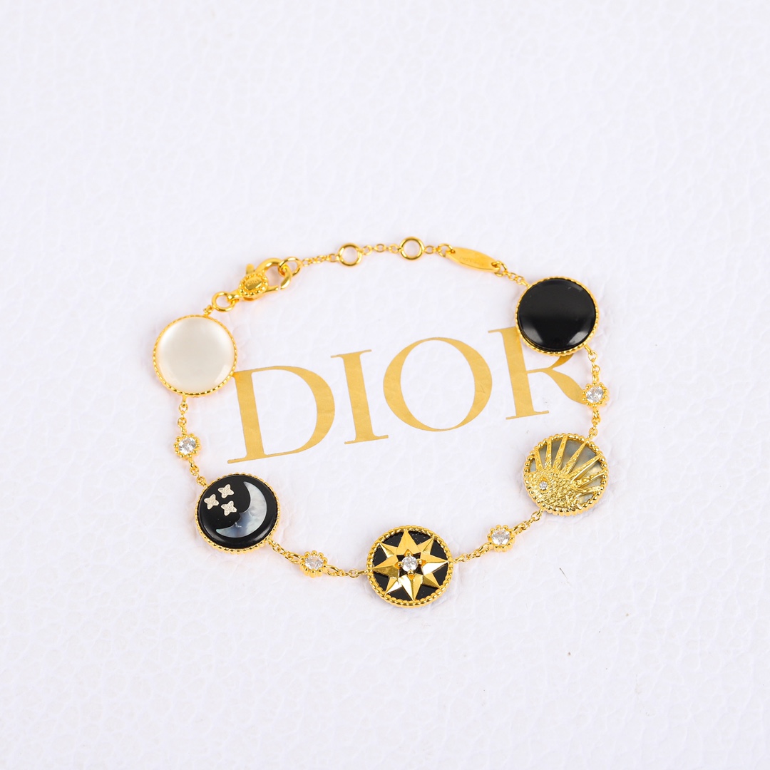 Dior Rose Des Vents And Rose Céleste Bracelet - DesignerGu