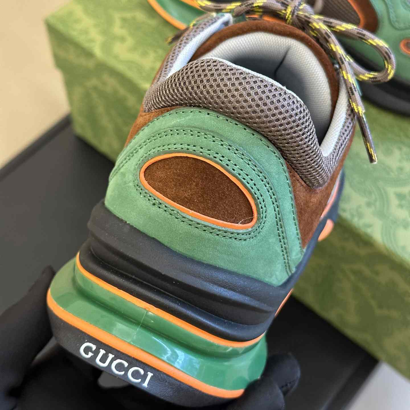 Gucci Run Sneaker - DesignerGu