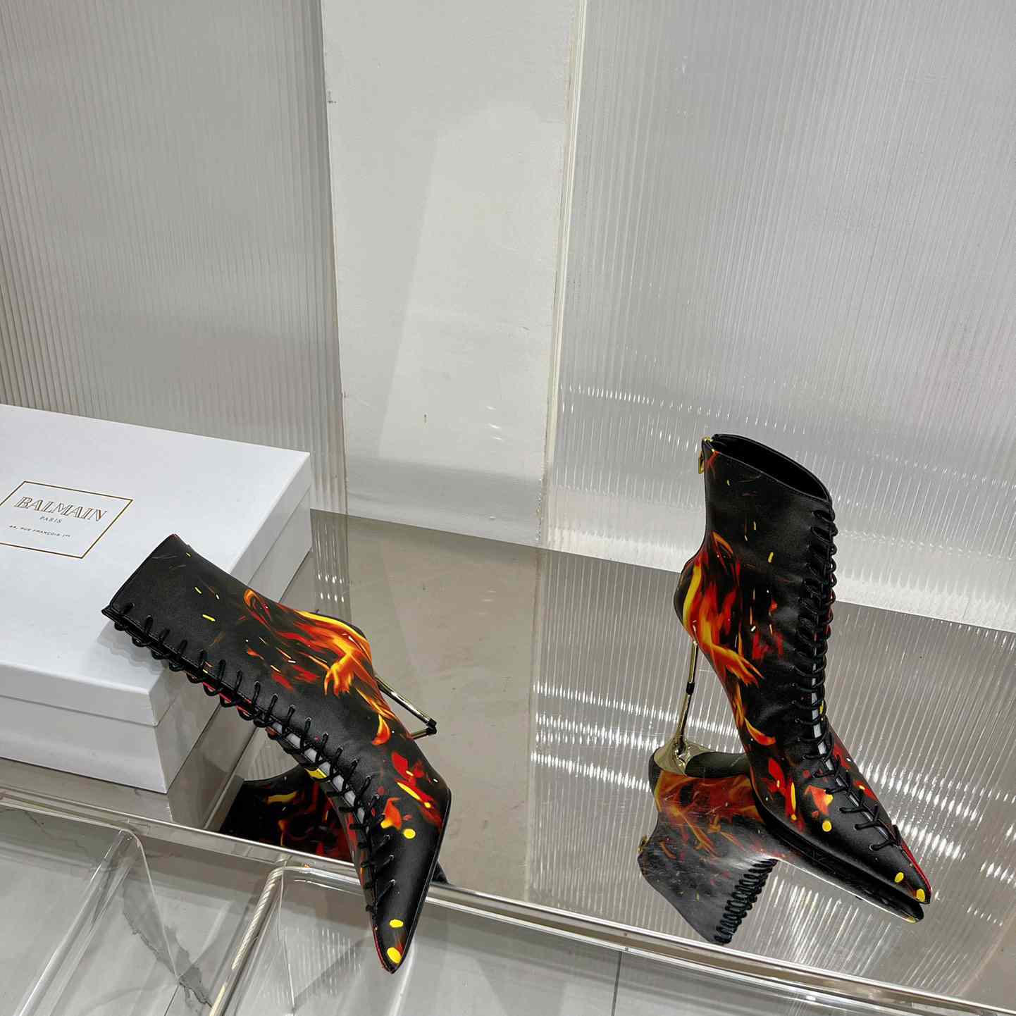 Balmain Uria Ankle Boots In Fire Print Leather - DesignerGu