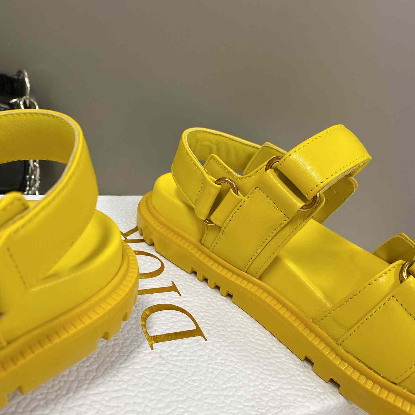 Dior Dioract Sandal - DesignerGu