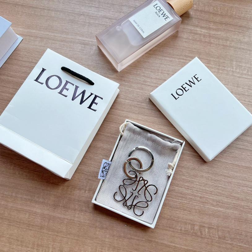 Loewe Anagram Keyring - DesignerGu