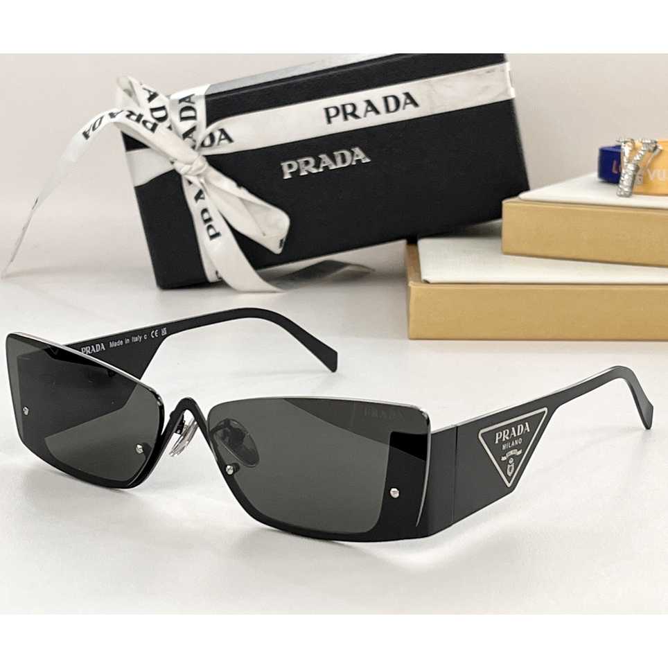 Prada Runway Cat-eye Sunglasses           SPR59Z - DesignerGu