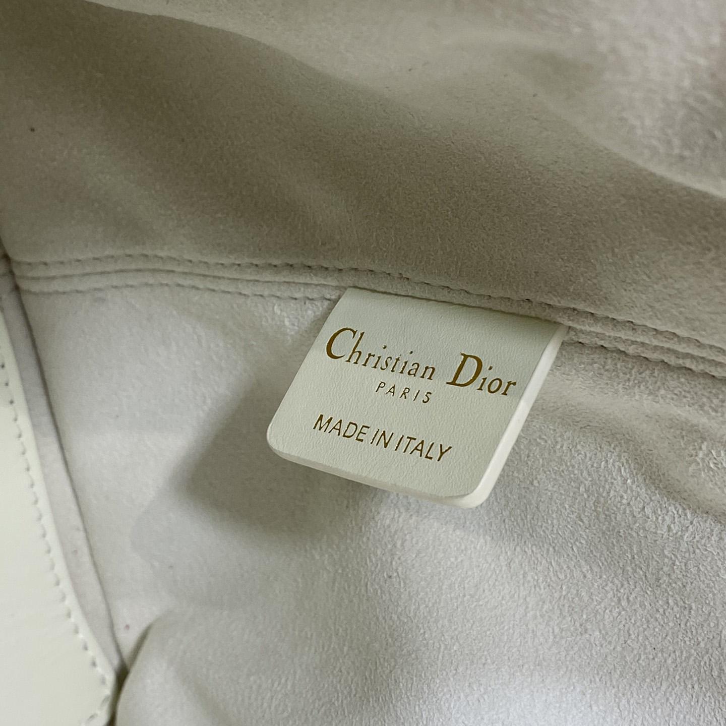 Dior Medium Dior Toujours Bag - DesignerGu