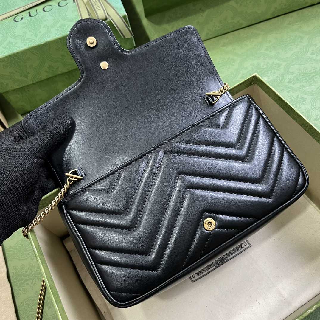 Gucci GG Marmont Mini Bag - DesignerGu