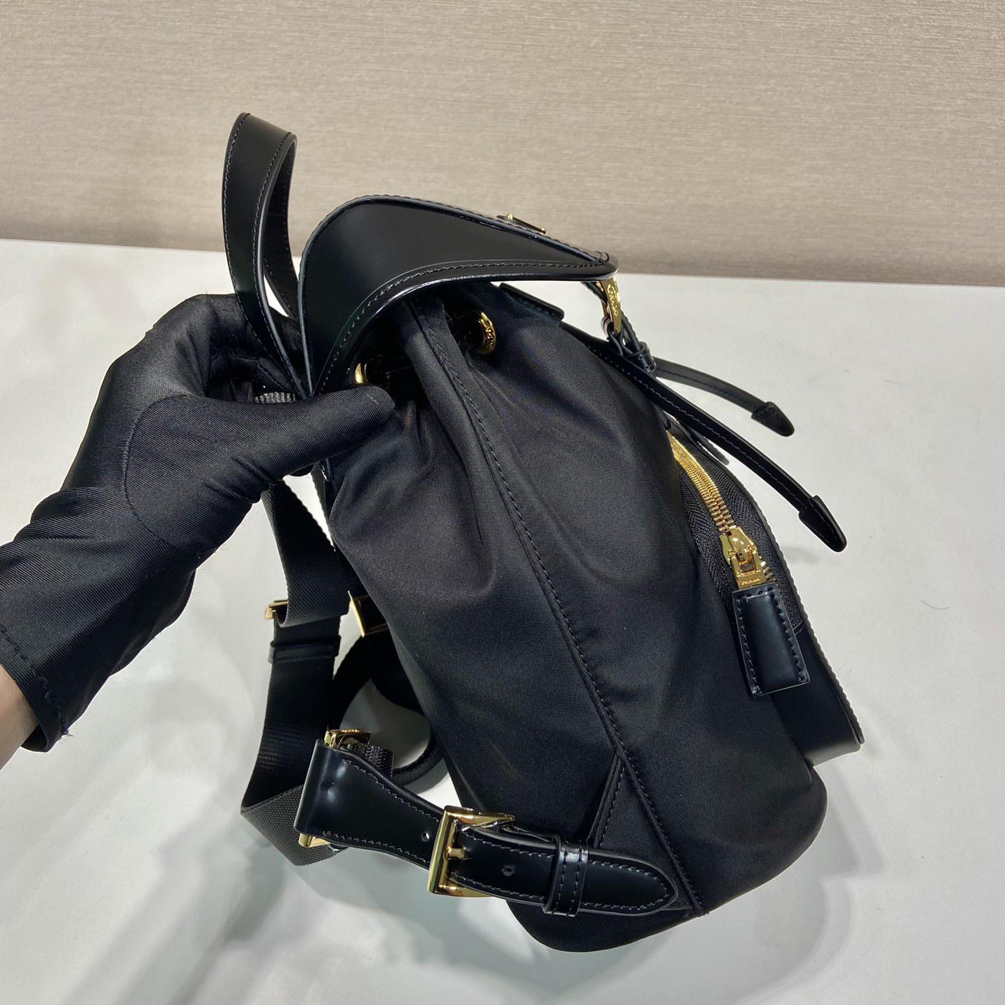 Prada Re-Nylon And Brushed Leather Backpack - DesignerGu