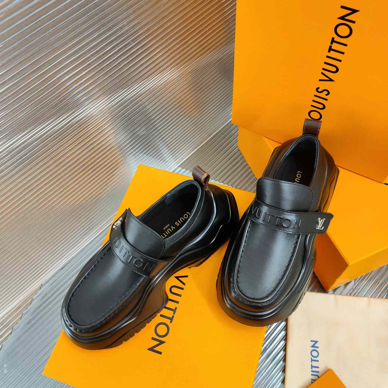 Louis Vuitton LV Archlight 2.0 Platform Loafer  1ABIJQ - DesignerGu