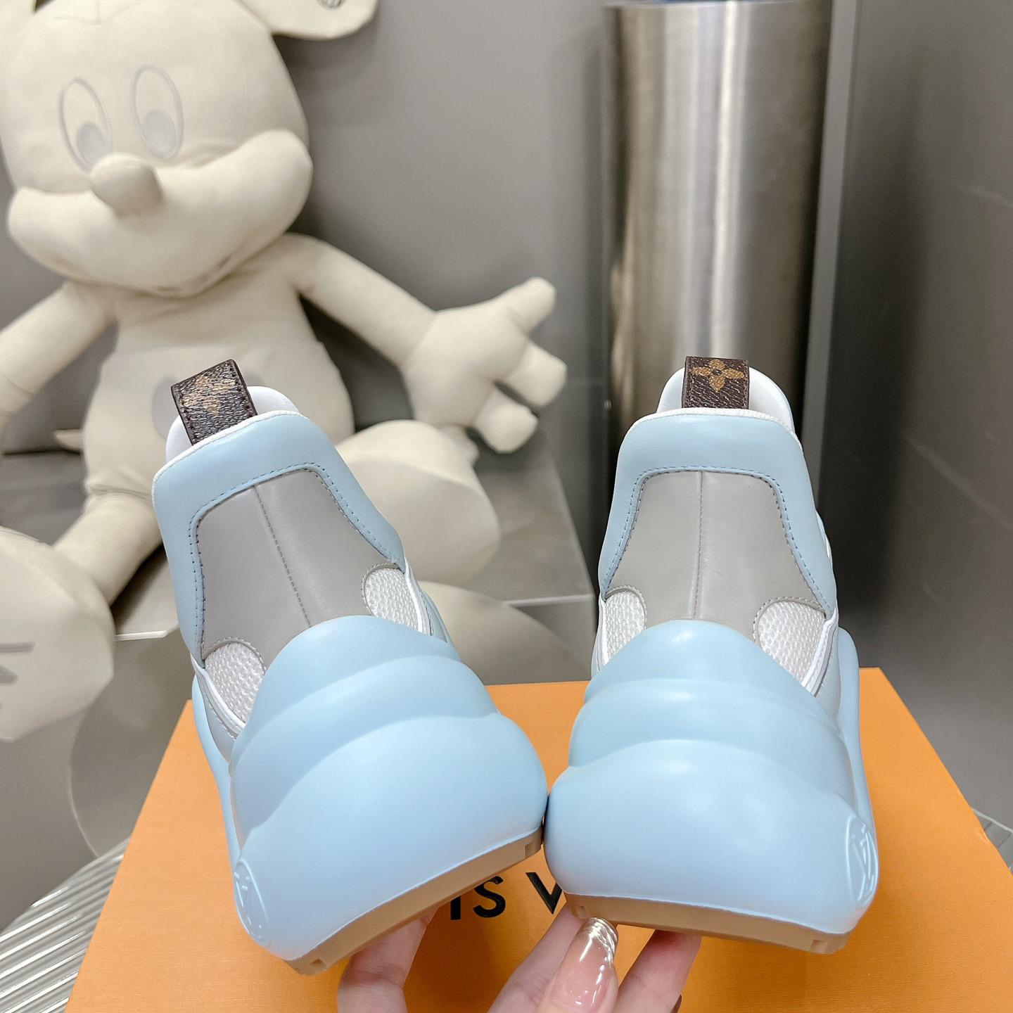 Louis Vuitton LV Archlight Sneaker     1AB154 - DesignerGu