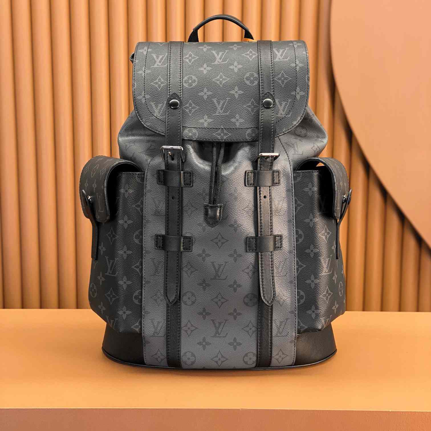 Louis Vuitton Christopher MM (38x44x21cm)     M45419 - DesignerGu