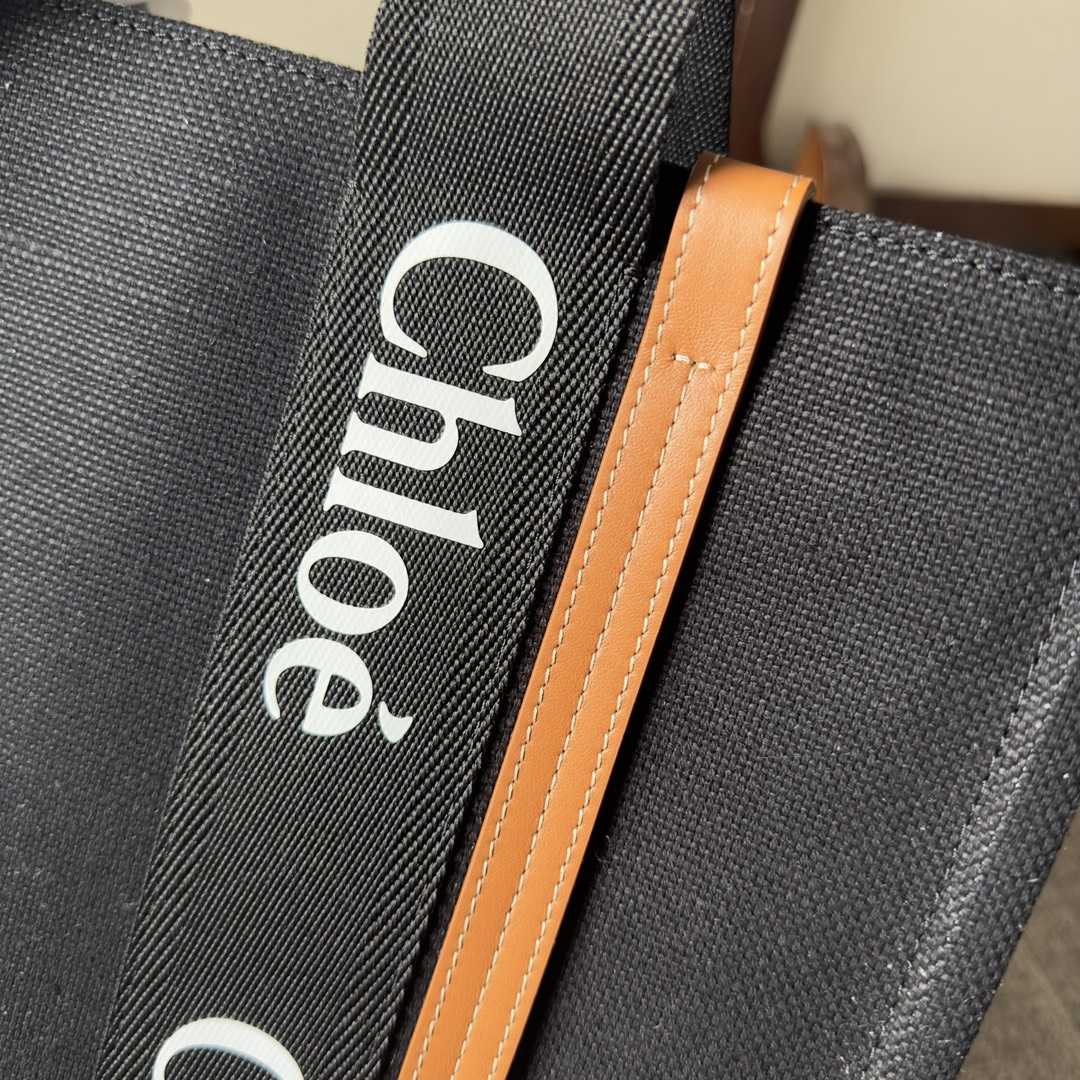 Chloe Medium Woody Tote Bag - DesignerGu