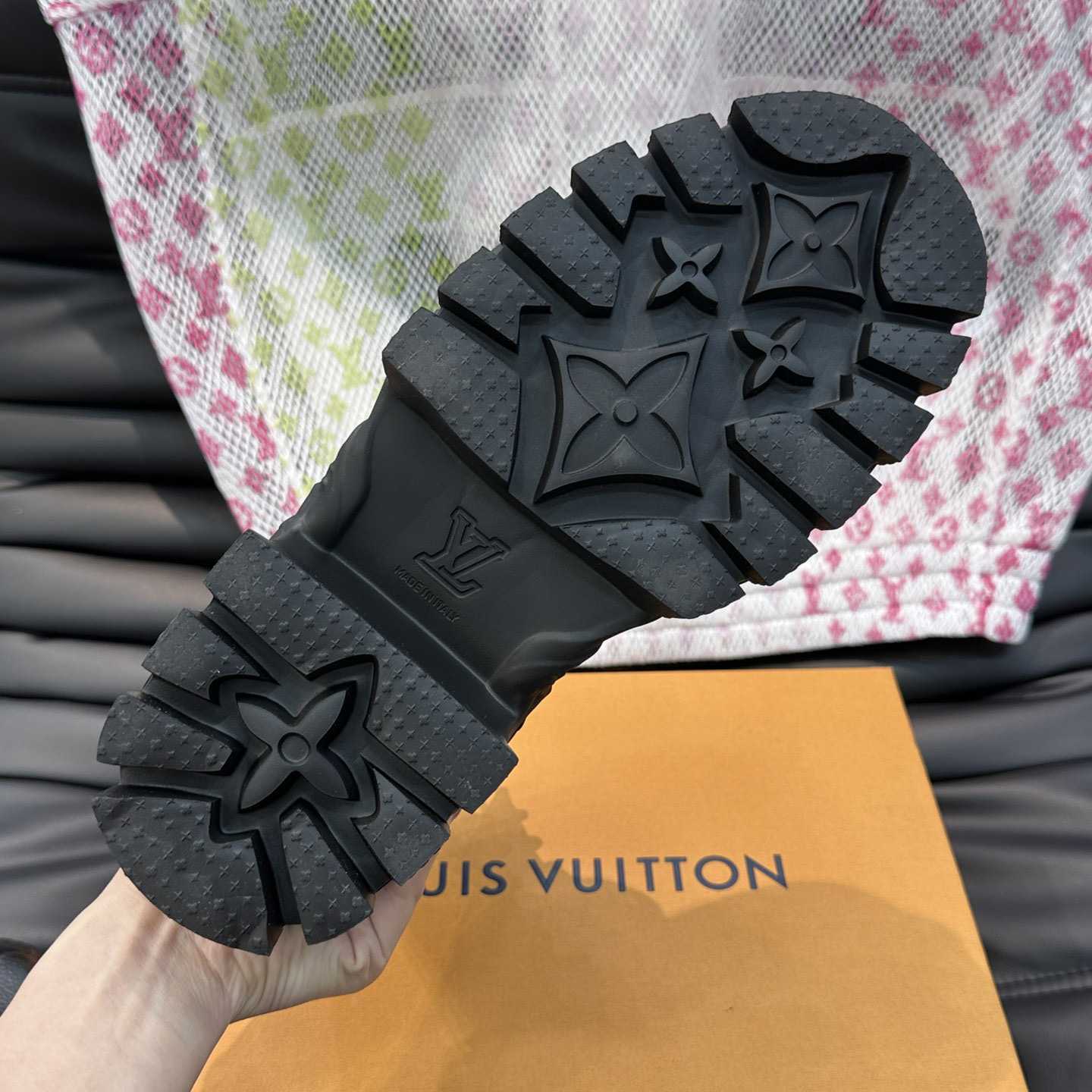 Louis Vuitton LV Baroque Ranger Boot    1AB8NG - DesignerGu