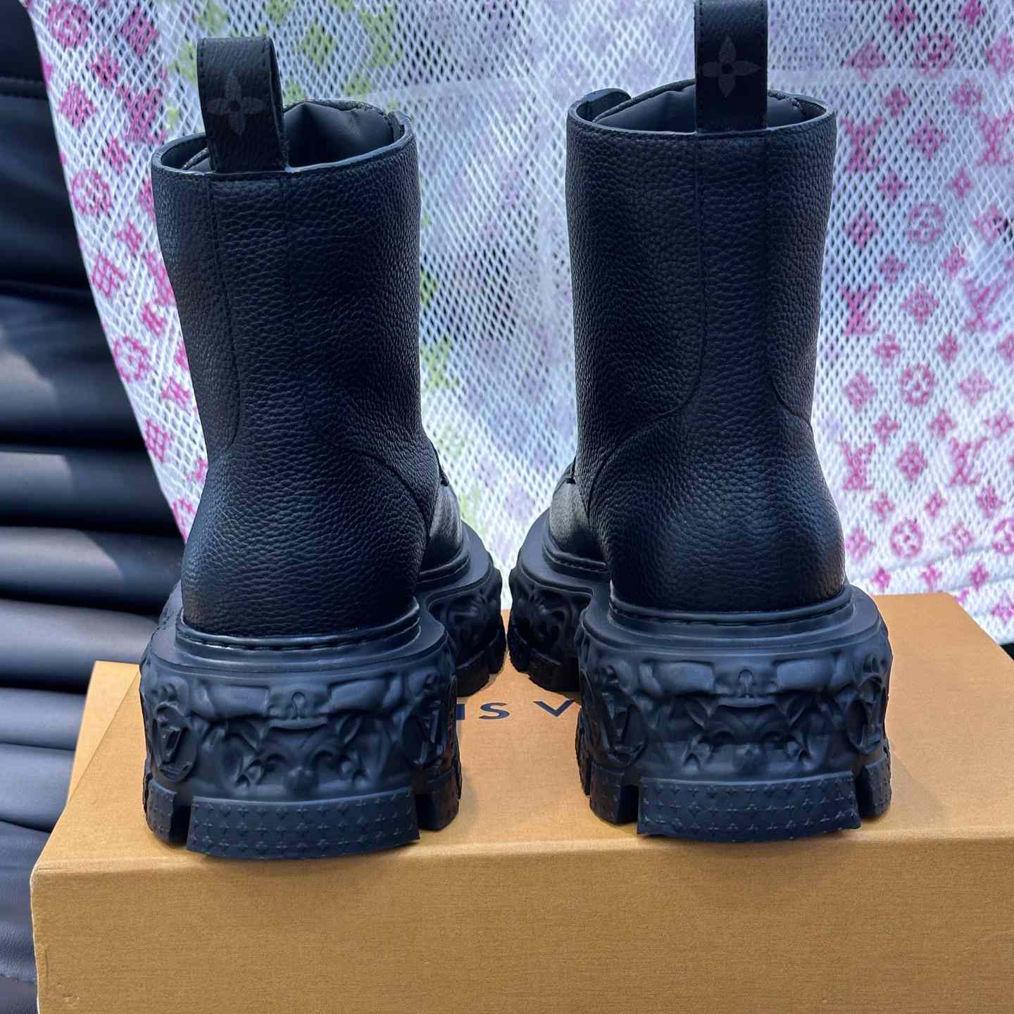 Louis Vuitton LV Baroque Ranger Boot    1AB8NG - DesignerGu