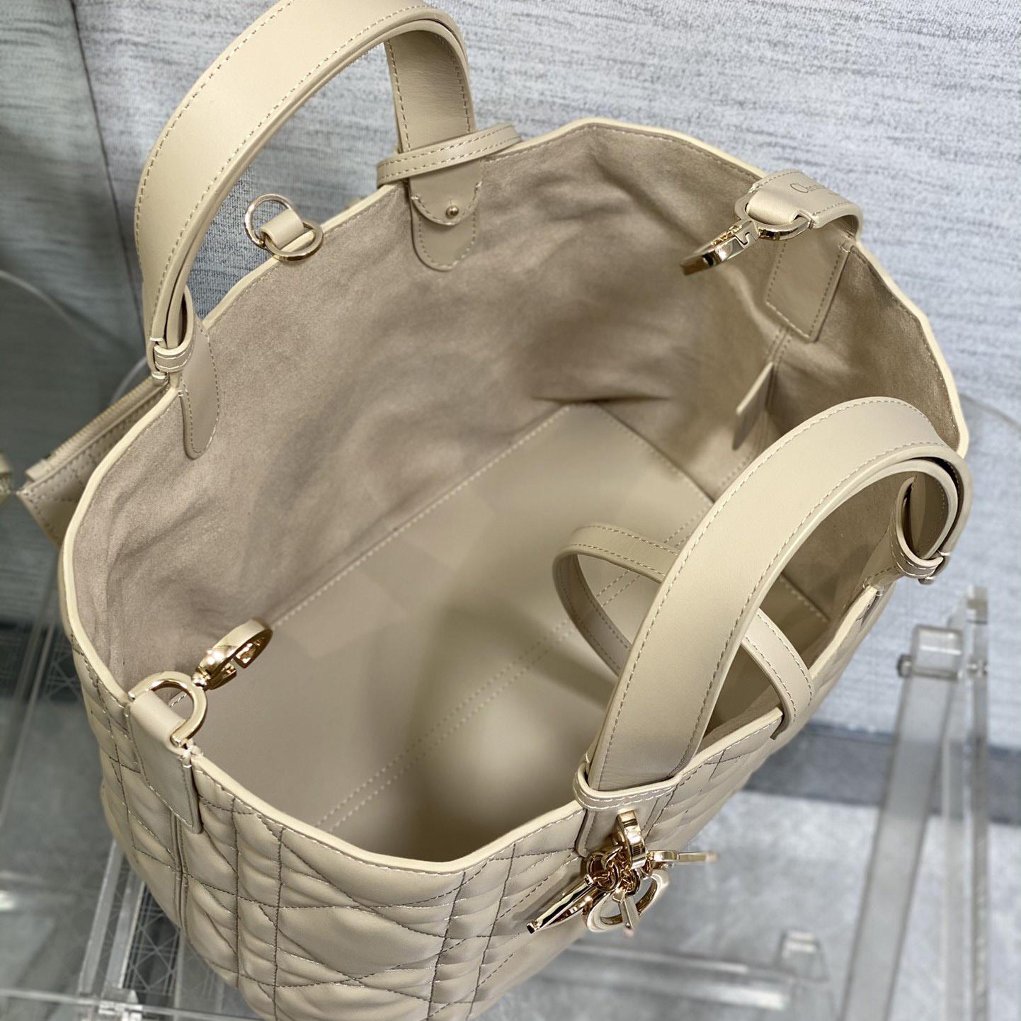 Dior Medium Dior Toujours Bag - DesignerGu