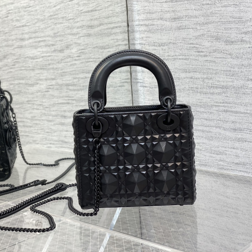 Dior Mini Lady Dior Bag   17cm - DesignerGu