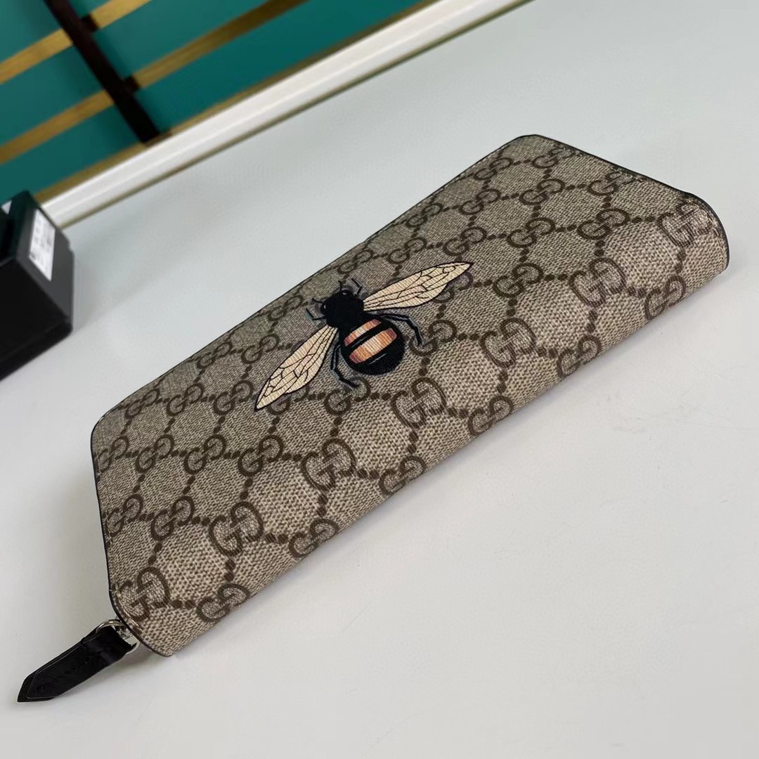 Gucci Bee Print GG Supreme Zip Around Wallet (19*10.5*2.5cm) - DesignerGu