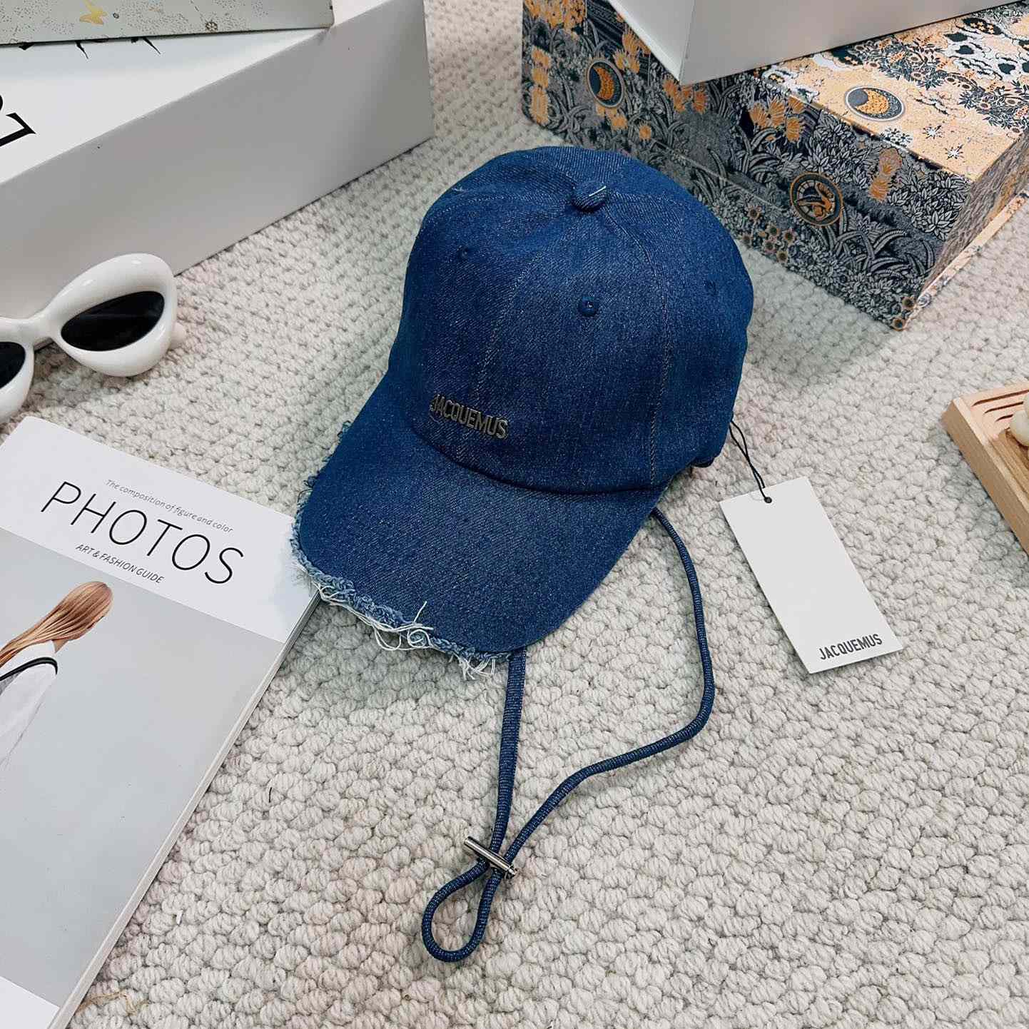 Jacquemus Blue Artichaut Embellished Frayed Denim Baseball Cap - DesignerGu