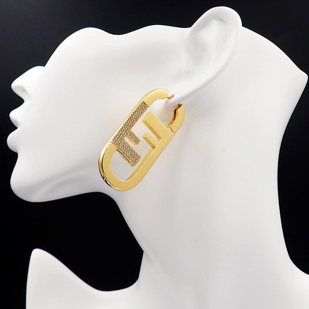 Fendi O’Lock Single Earring - DesignerGu