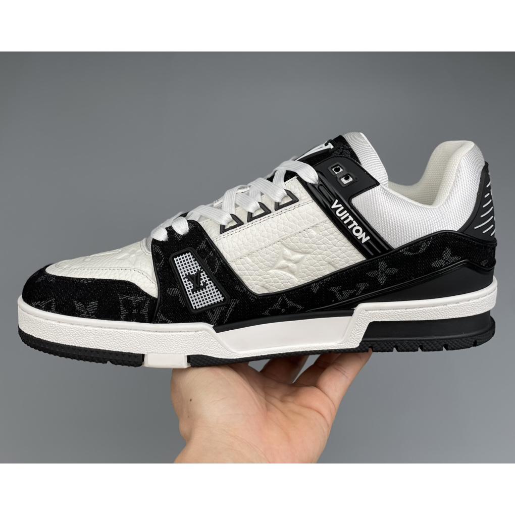 Louis Vuitton Trainer Sneaker In Blakc&White(Upon UK Size) - DesignerGu