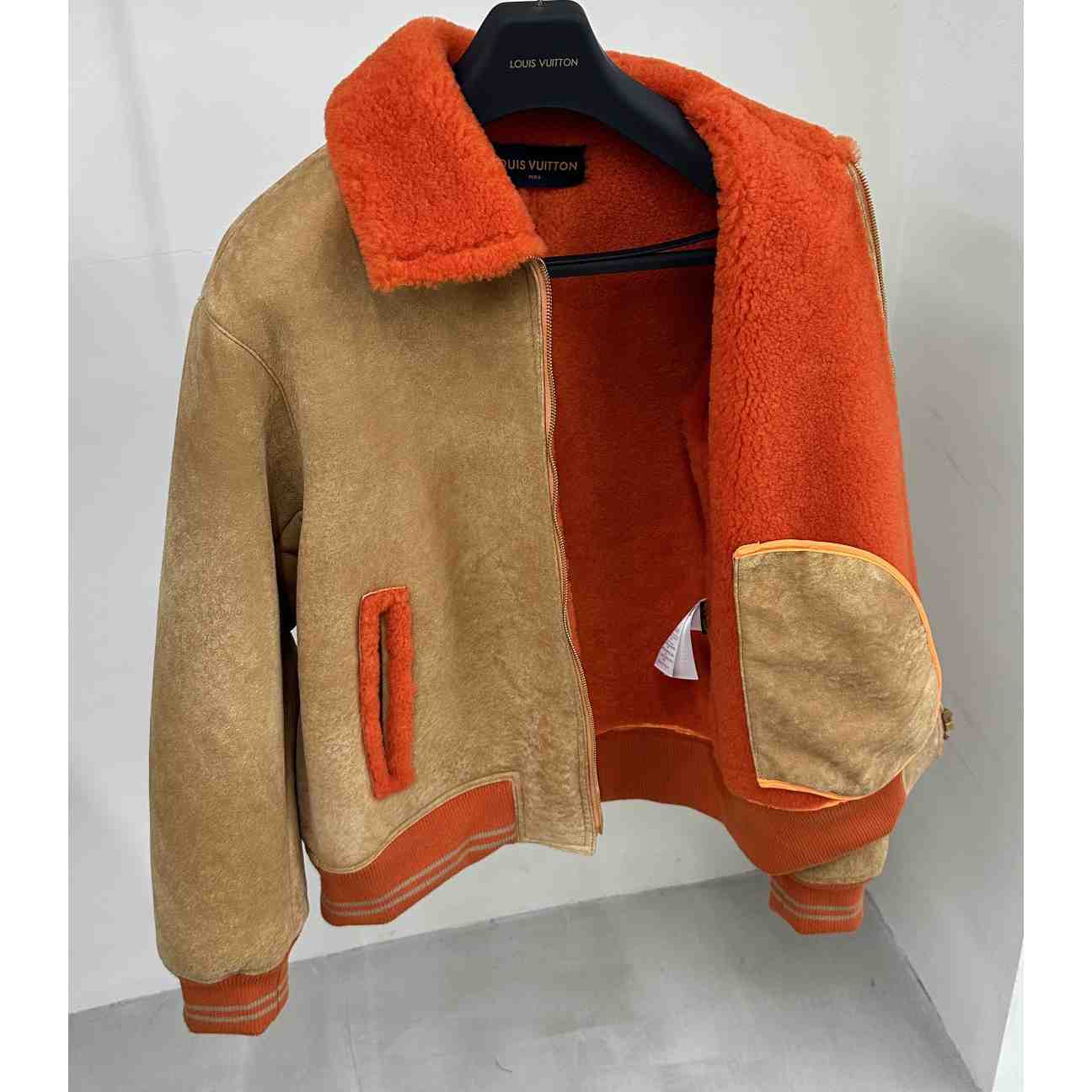 Louis Vuitton Shearling College Blouson - DesignerGu