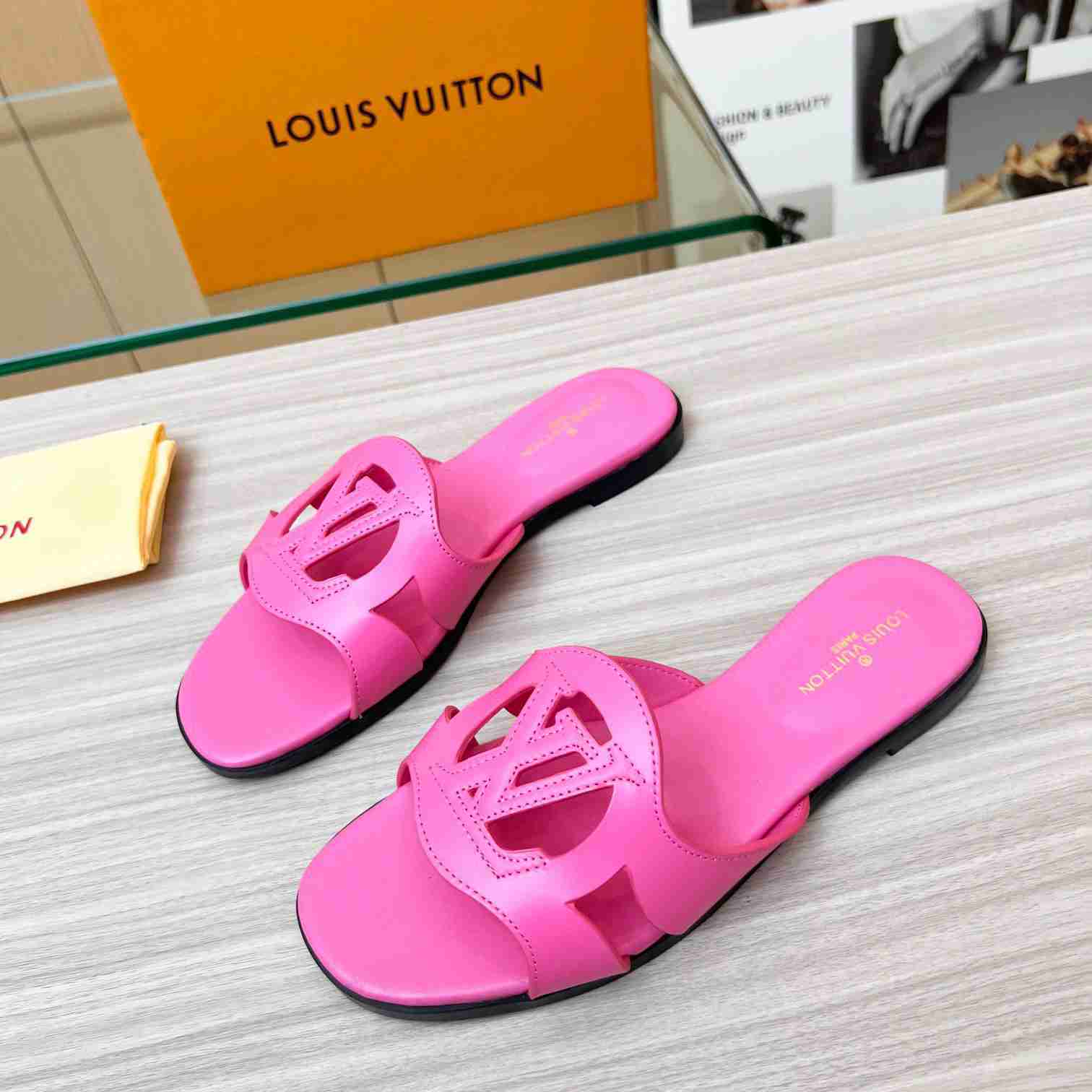 Louis Vuitton LV Isola Flat Mule   1ABP3Y - DesignerGu