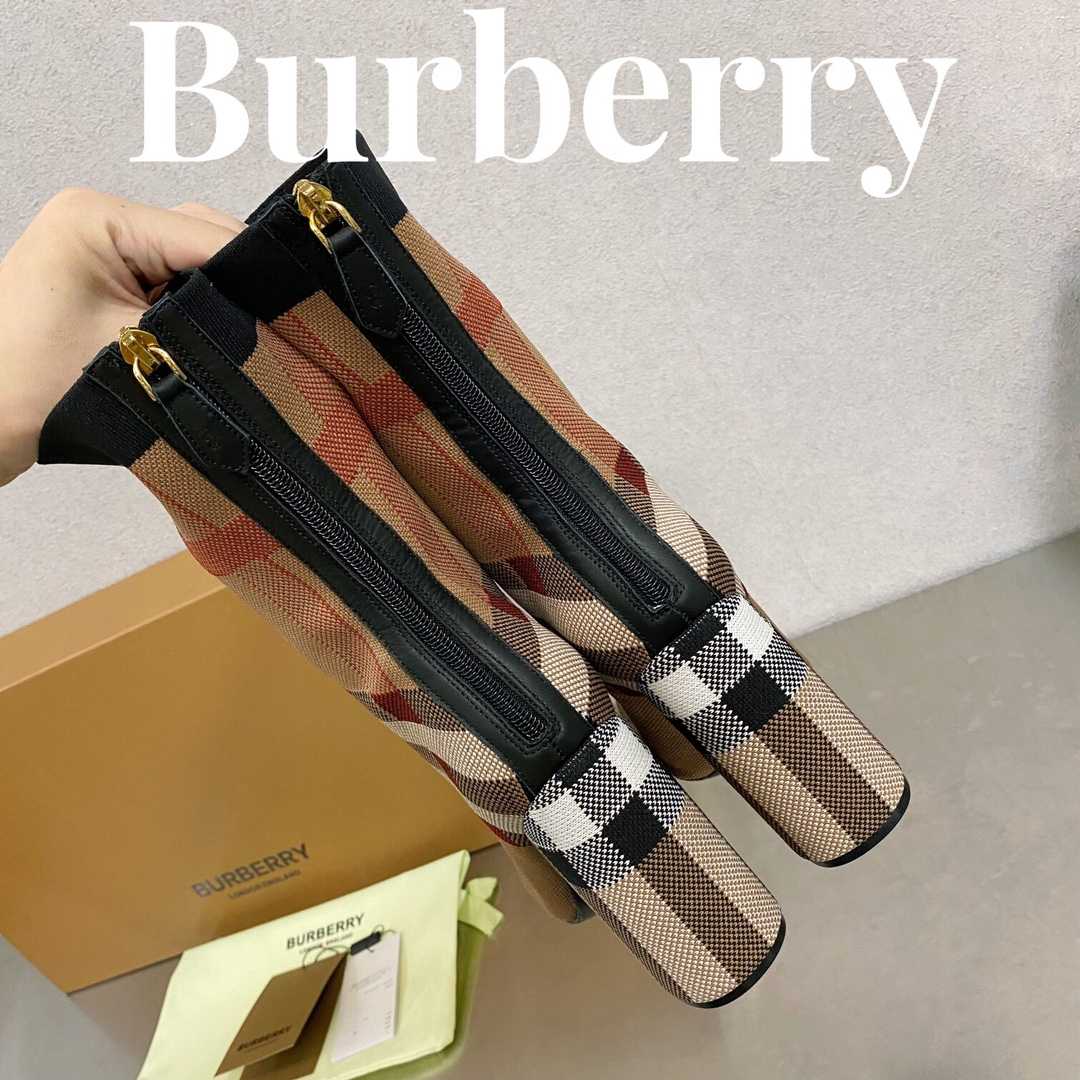 Burberry Knitted Check Sock Boots - DesignerGu