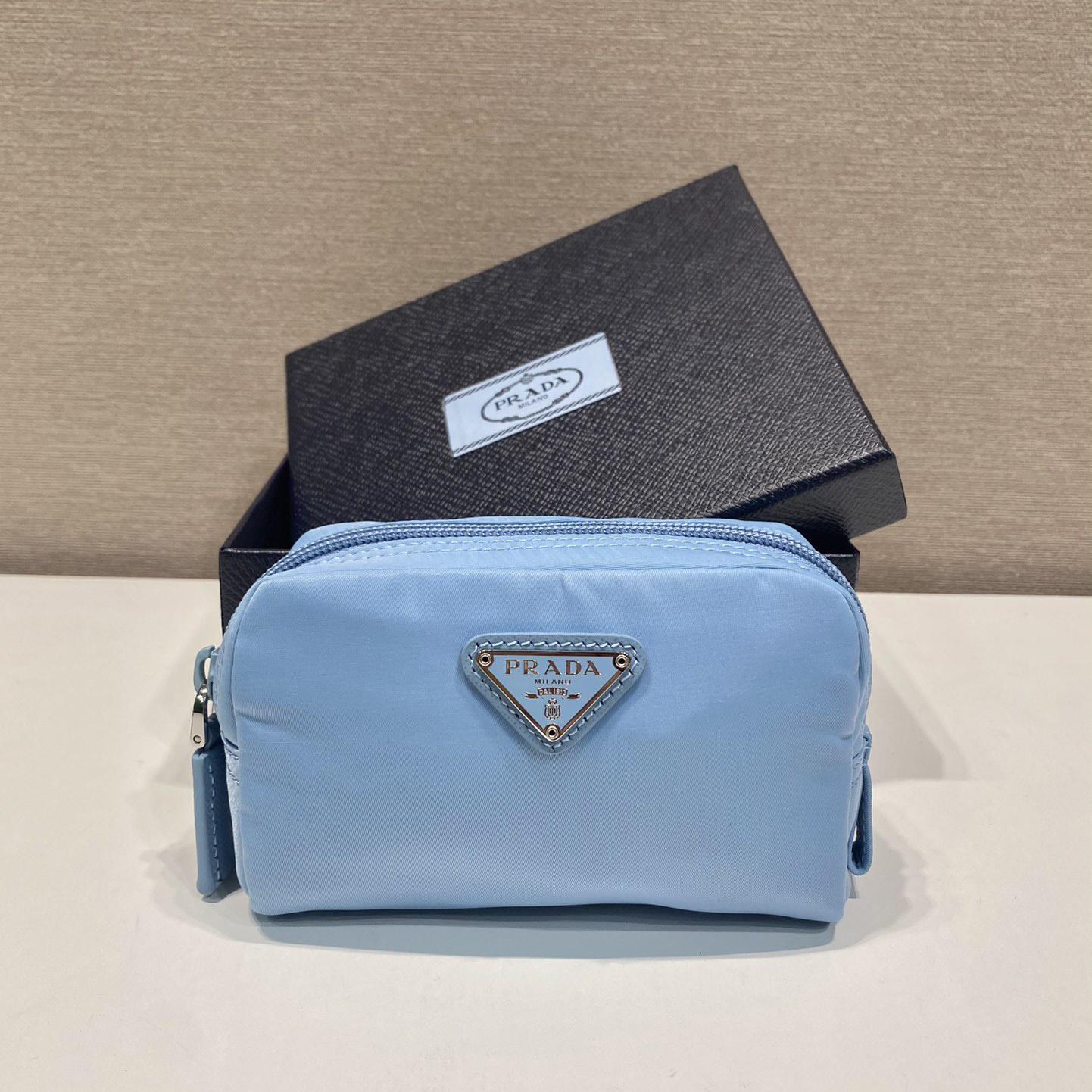 Prada Re-Nylon Necessaire - DesignerGu