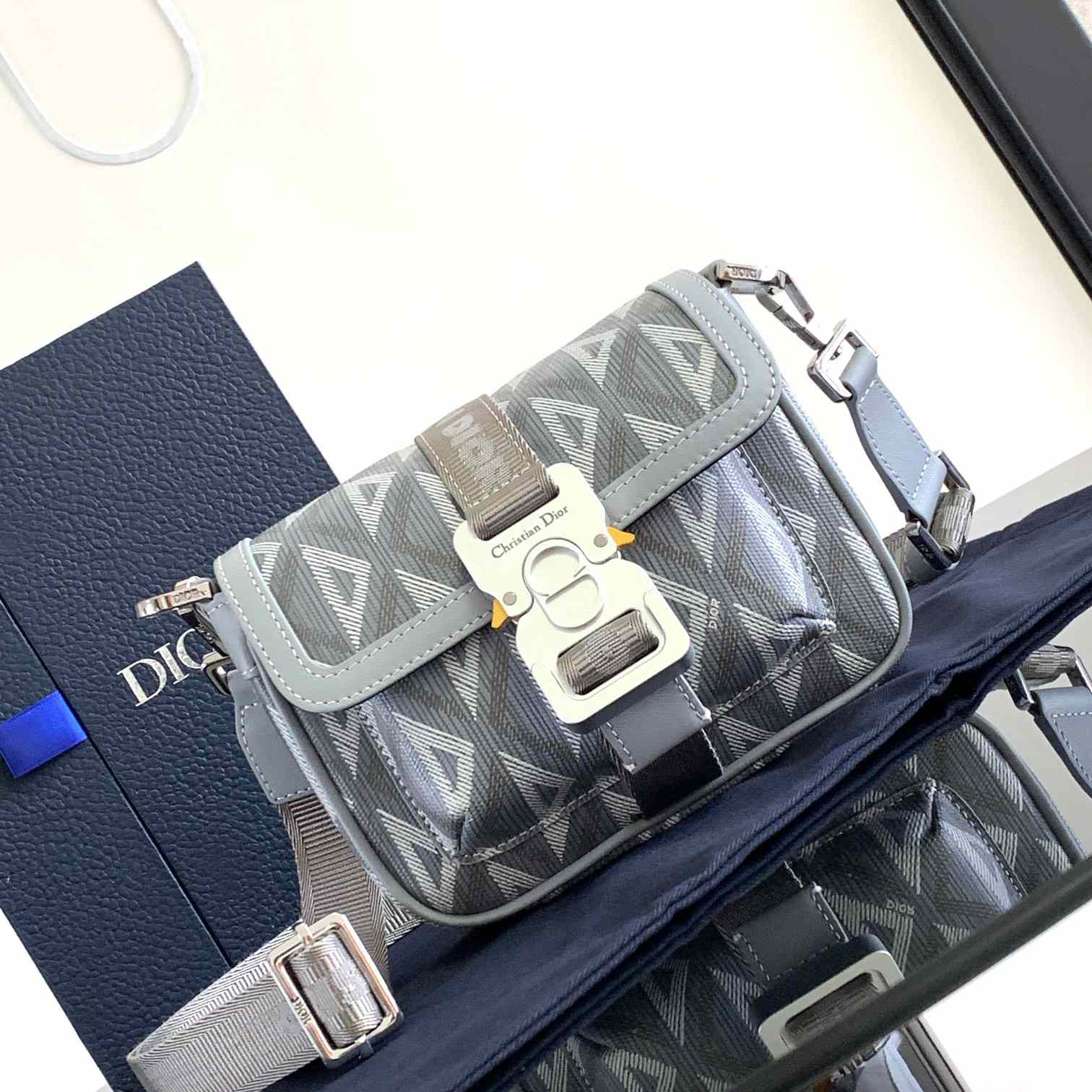 Dior Mini Dior Hit The Road Bag - DesignerGu