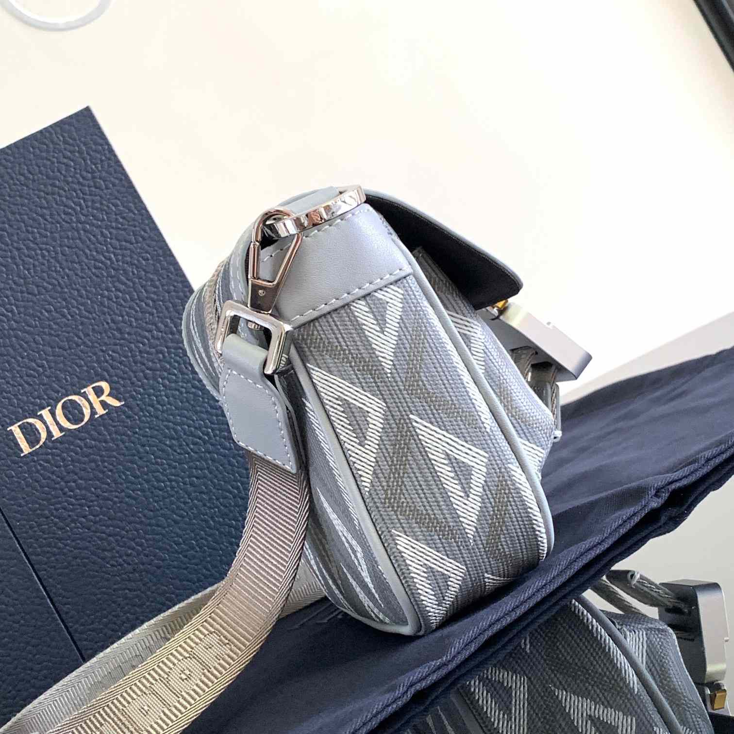 Dior Mini Dior Hit The Road Bag - DesignerGu