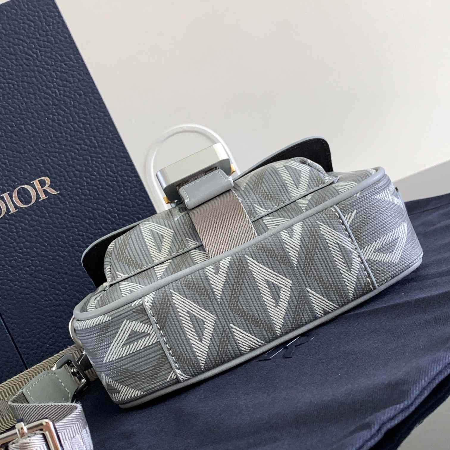 Dior Mini Dior Hit The Road Bag - DesignerGu