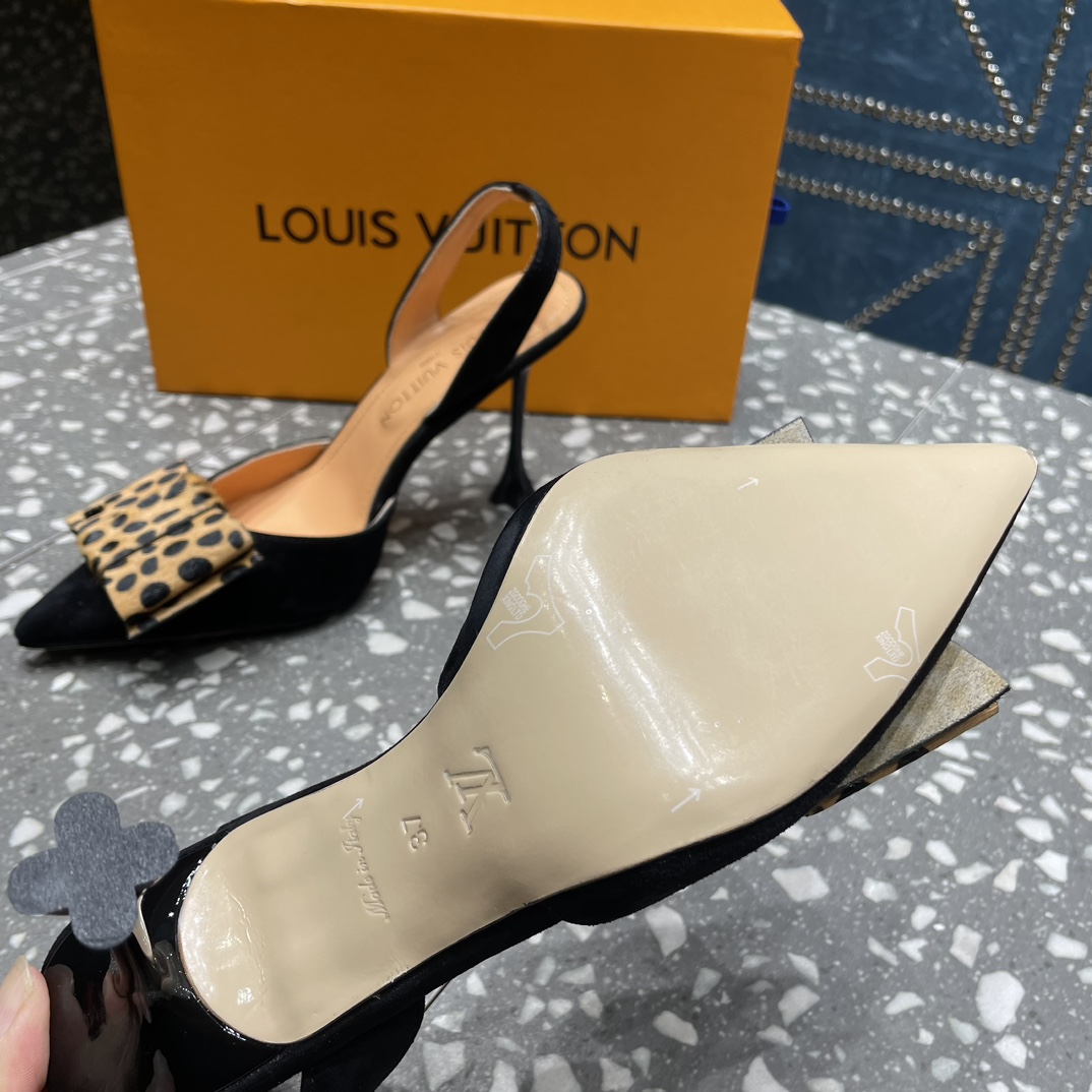 Louis Vuitton Blossom Slingback Pump - DesignerGu