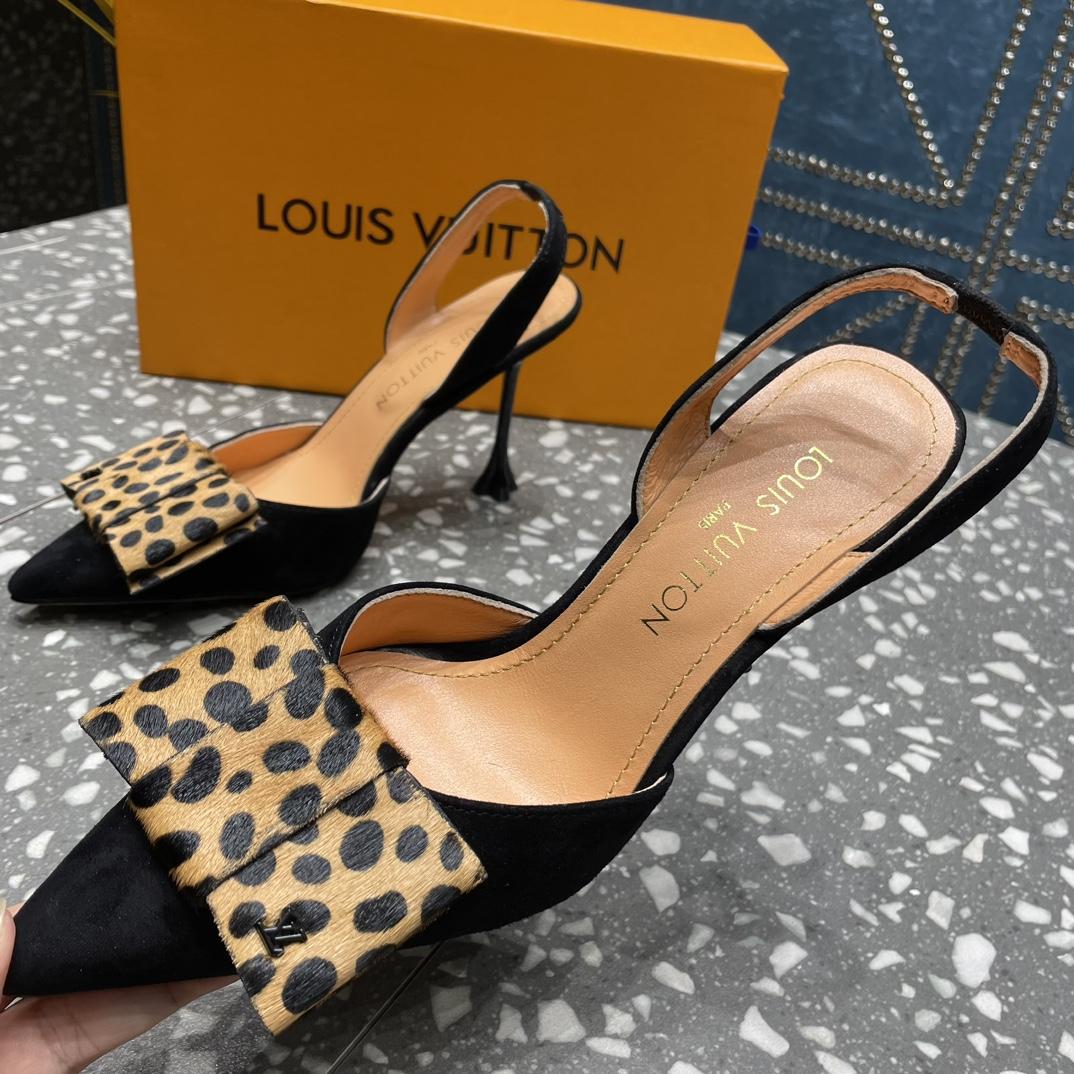 Louis Vuitton Blossom Slingback Pump - DesignerGu