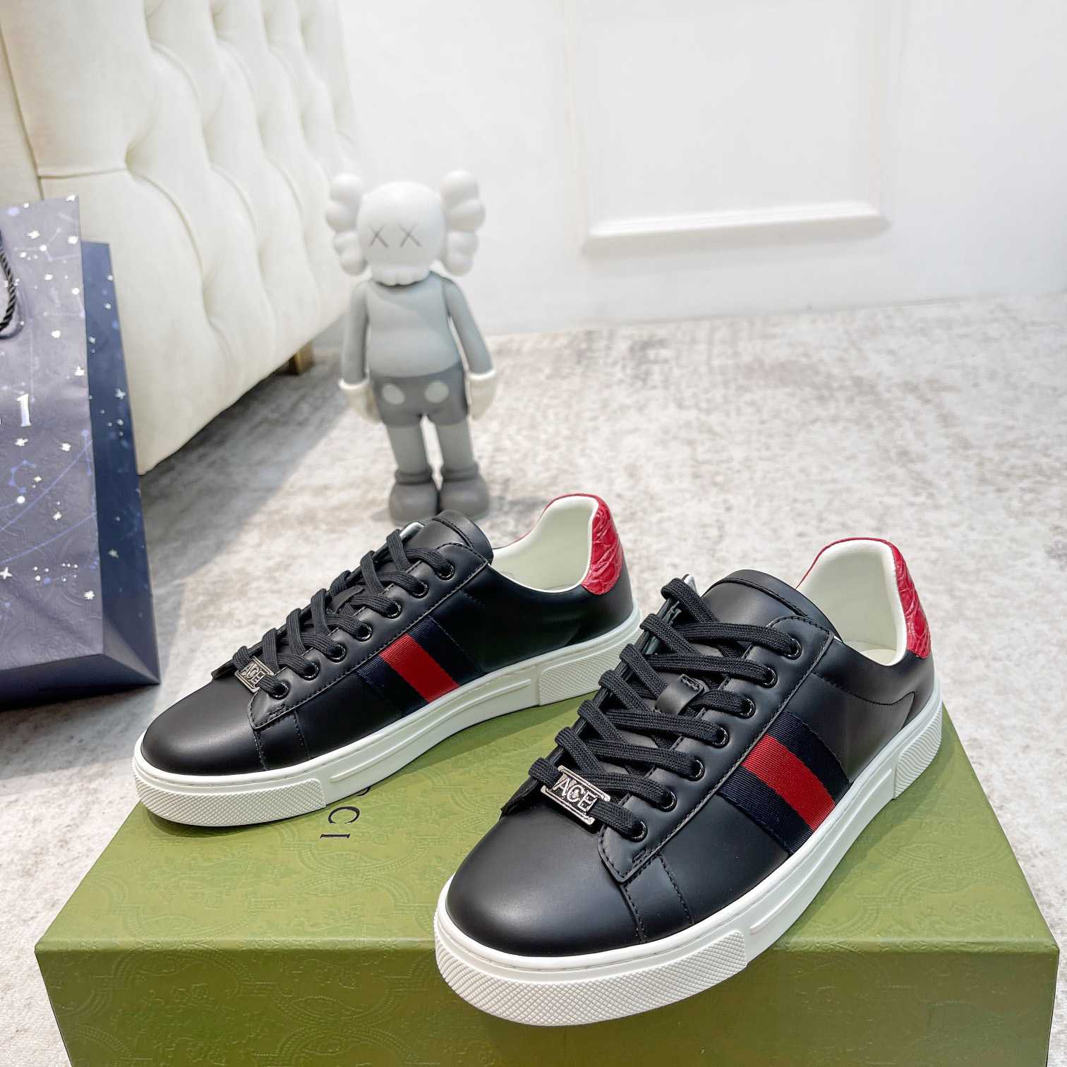 Gucci Ace Sneaker With Web - DesignerGu