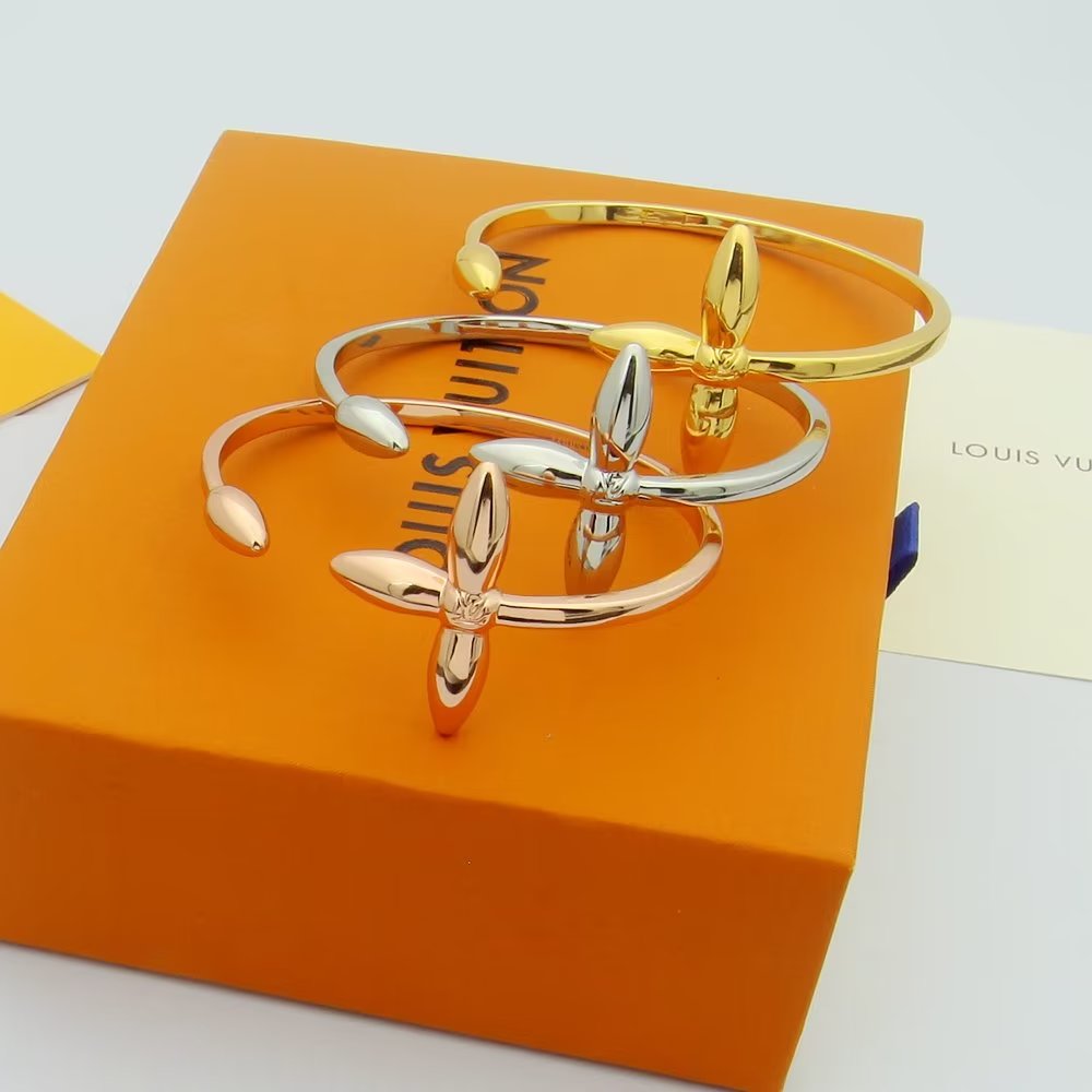 Louis Vuitton Louisette Bracelet - DesignerGu