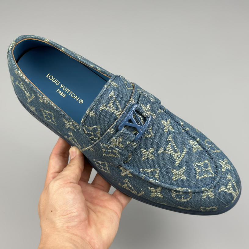 Louis Vuitton Estate Loafer - DesignerGu