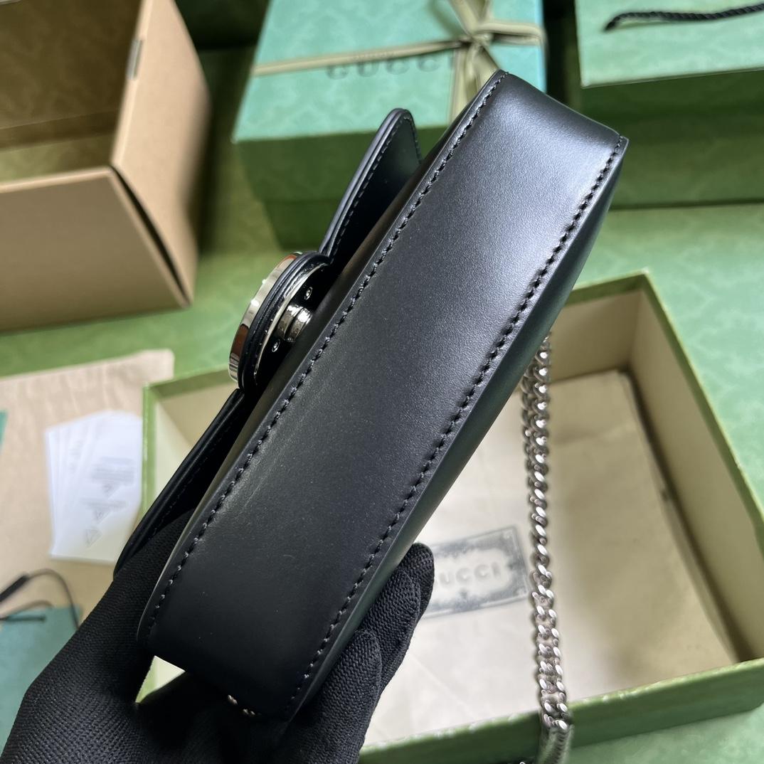 Gucci Petite GG Super Mini Bag (10x 18.5x 4cm) - DesignerGu