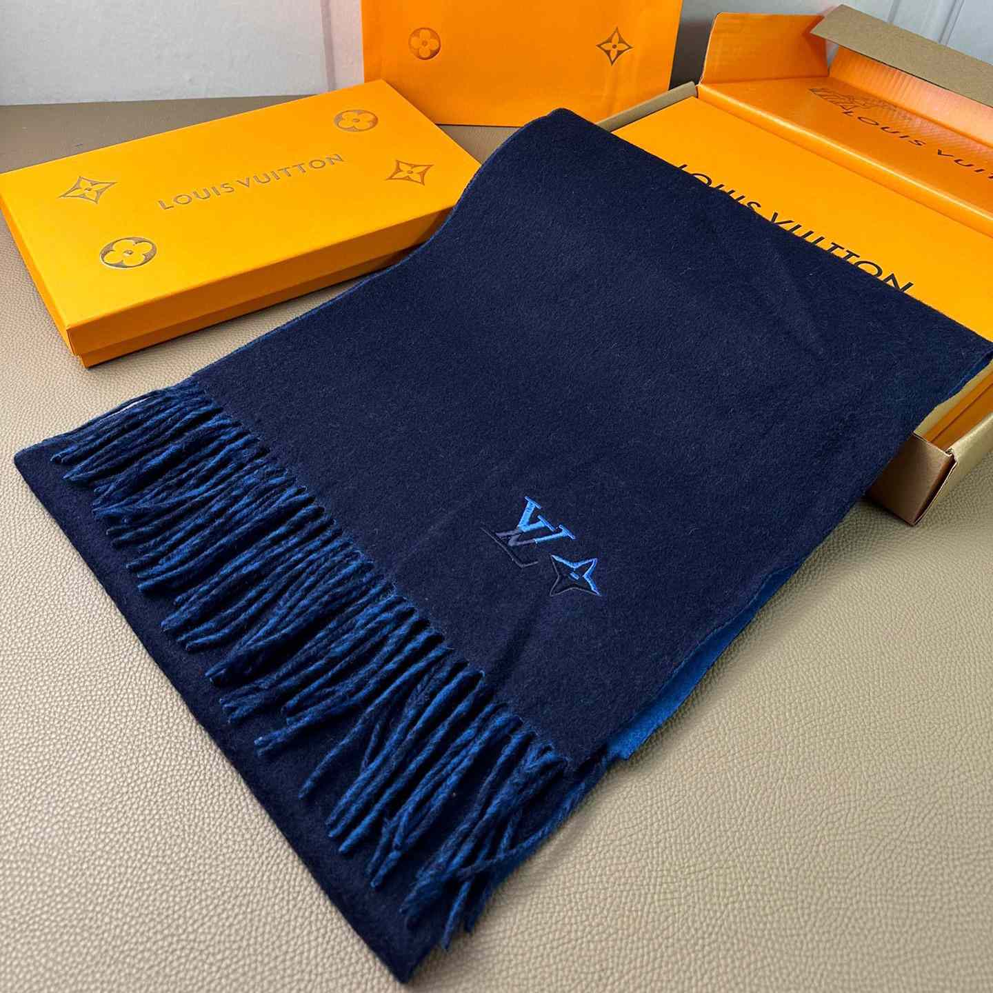 Louis Vitton LV Dual Scarf - DesignerGu