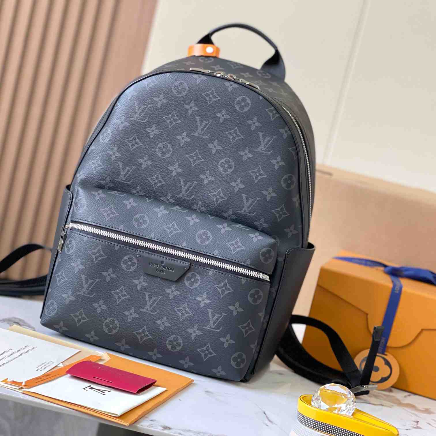 Louis Vuitton Discovery Backpack PM  (29*38*20cm)     M22558 - DesignerGu